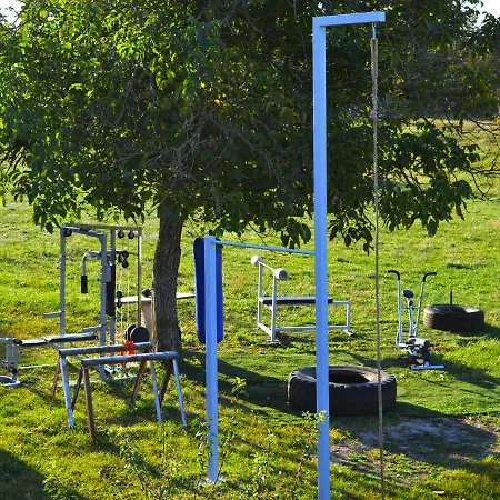 Сasa de vacaciones Marko With Football Field