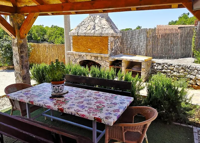 Vakantiehuis Marko With Football Field *