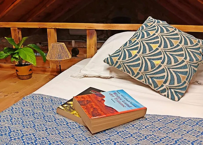 Vakantiehuis Marko With Football Field