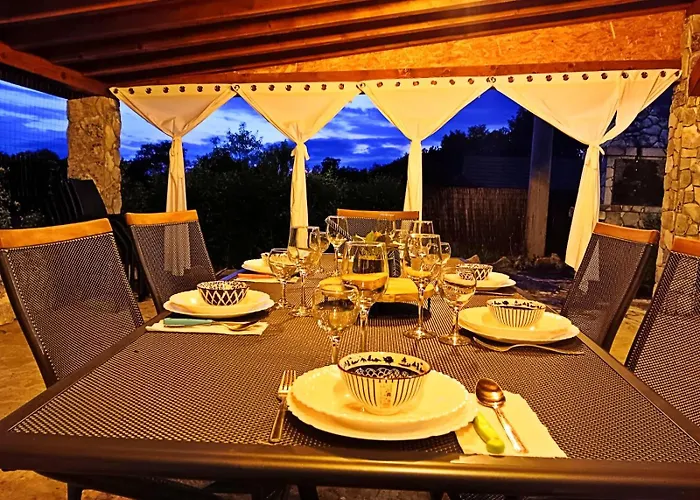 Marko With Football Field Vakantiehuis