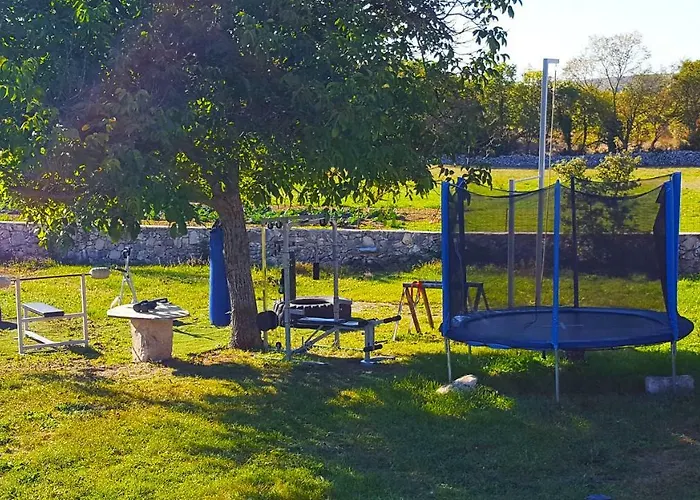 Marko With Football Field Vakantiehuis *